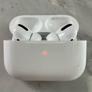 AirPods Pro 1st Generation. 30 days left Apple Warranty